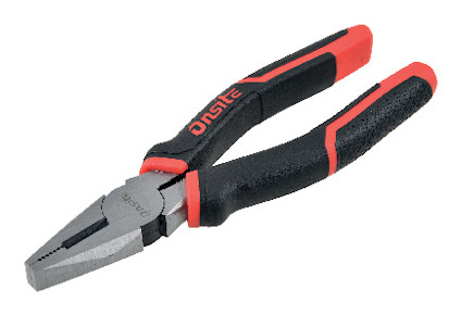 Kombinationstång med röda och svarta handtag, texten "ONSITE" synlig på käftarna.