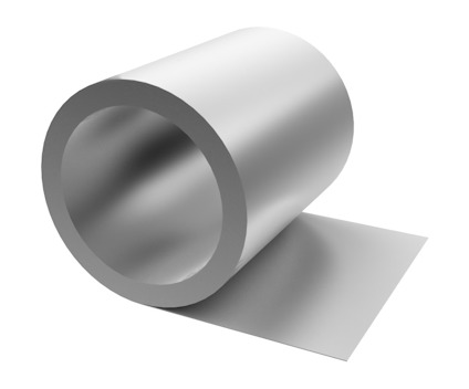 Rulle av silverfärgat metallband som är utrullad delvis på en vit bakgrund.