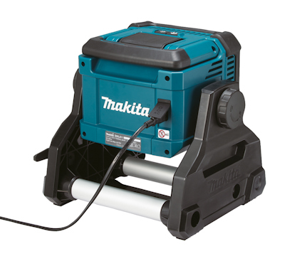 Bärbar blå och svart byggapparat med sladd, märkt "Makita".