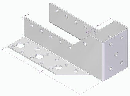 Vinkeljärn med flera förborrade hål och måttangivelser i millimeter.